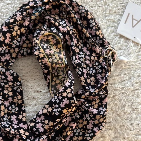 Mai Chic Floral Patterned swim bottoms - Picture 2 of 4